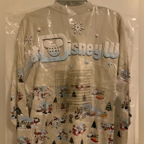Walt’s Holiday Lodge Spirit Jersey - Walt Disney World - Picture 14 of 15